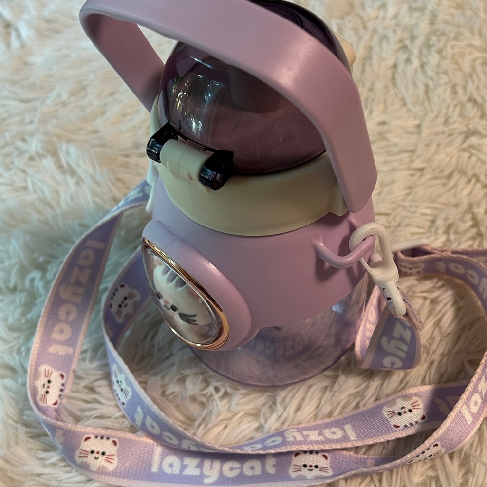 Cat Water Bottle 27oz. With handle and adjustable strap-Purple - White. Lazycat - Picture 9 of 12
